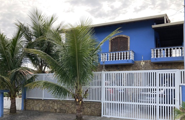 House in Peruíbe 50m from the beach