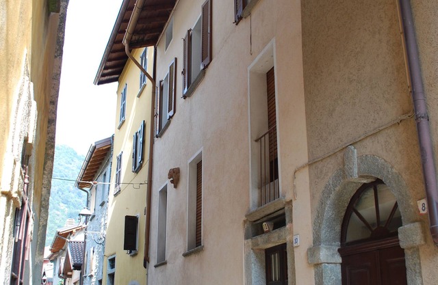 House in the center of Cerano d'Intelvi 5 km from Lake Como