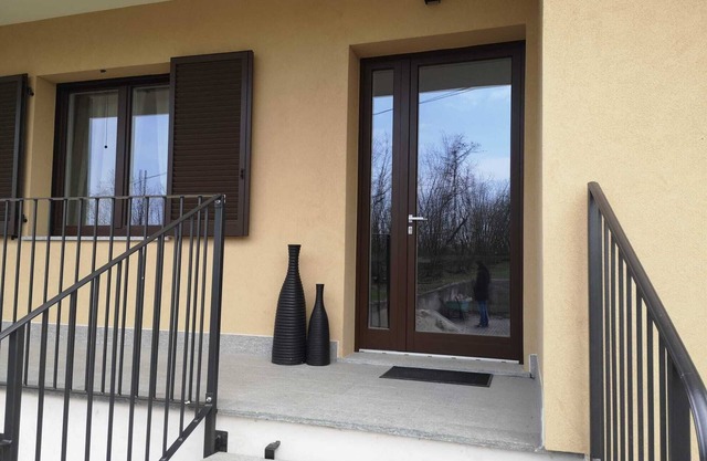 House in the heart of Langhe surrounded by greenery with 5 beds, wifi free