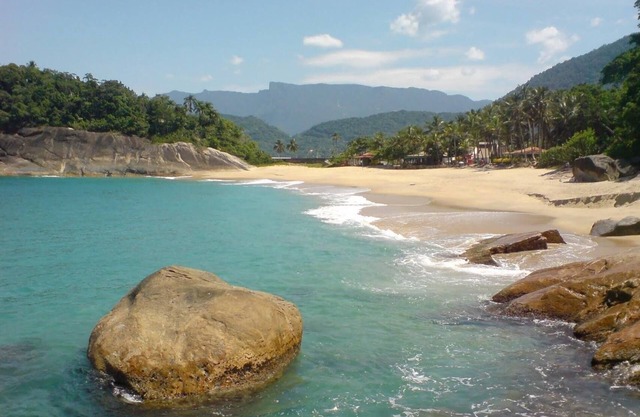 House in Ubatuba between Two Beautiful Beaches Lázaro and Sununga