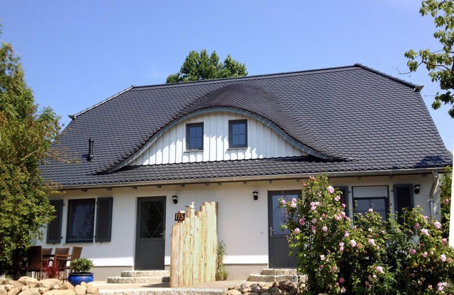 House LUV - 500 meters from the beach, you can hear the Baltic Sea waves here.
