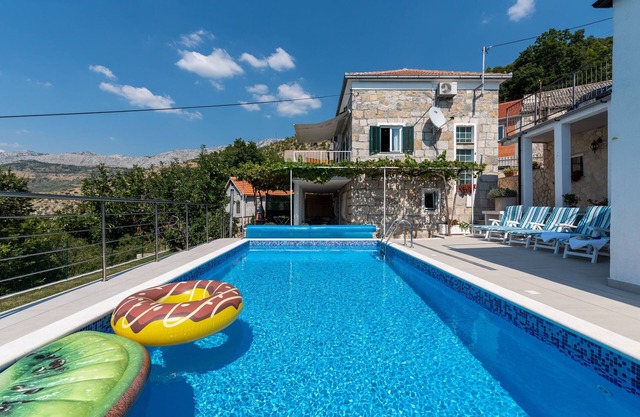 House Marinka (47301-K1) - Zrnovnica (Split)