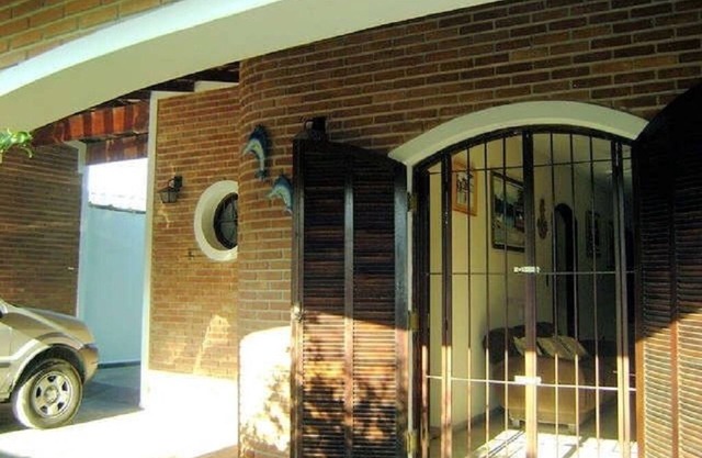 House - Martins de Sá Beach ACCOMMODATES 10 PEOPLE