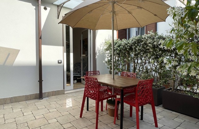House Mietti: autonomic and central apartment