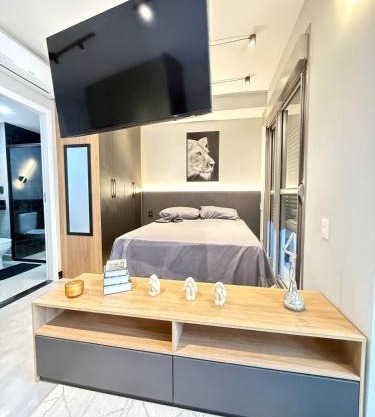 House Mitre