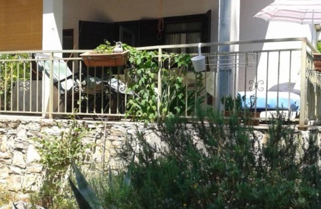 House More (11193-K1) - Maslinica