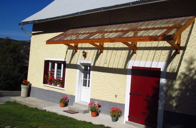 House near the ski slopes, 4 people, fully equipped