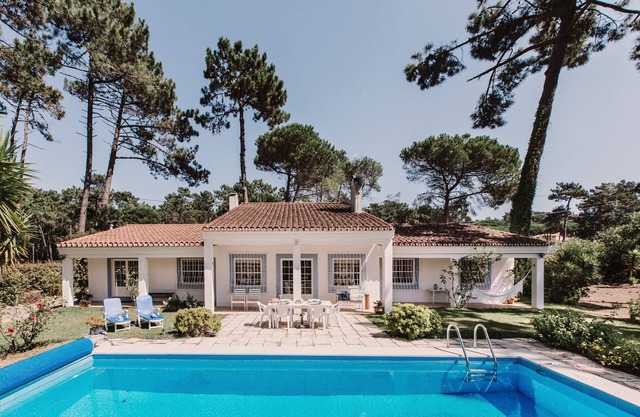 House of Architects in Pinhal