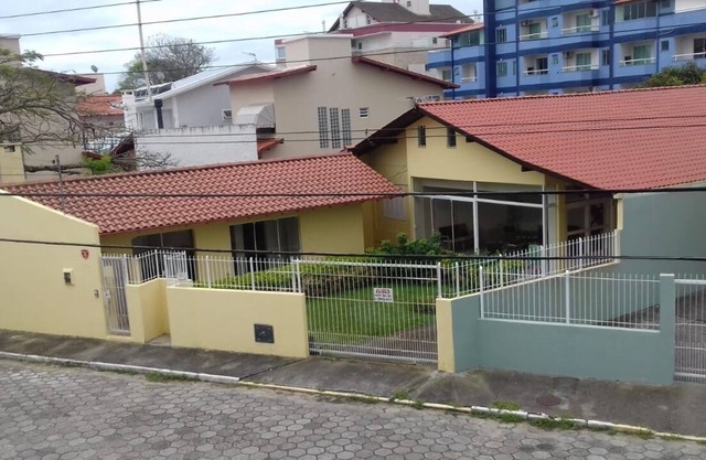 House on the beach of Cachoeira do Bom Jesus beach