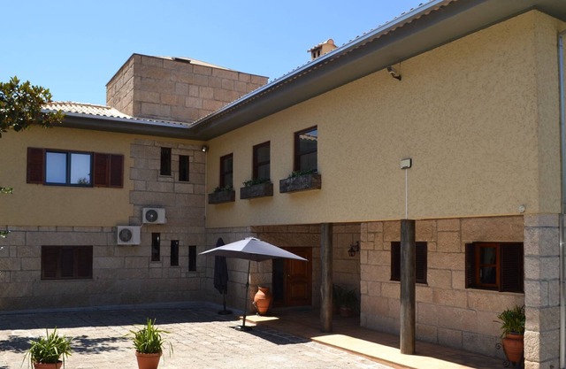 House overlooking the Tâmega River!