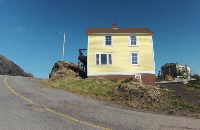 House overlooking fishing cove, great hiking trails close by