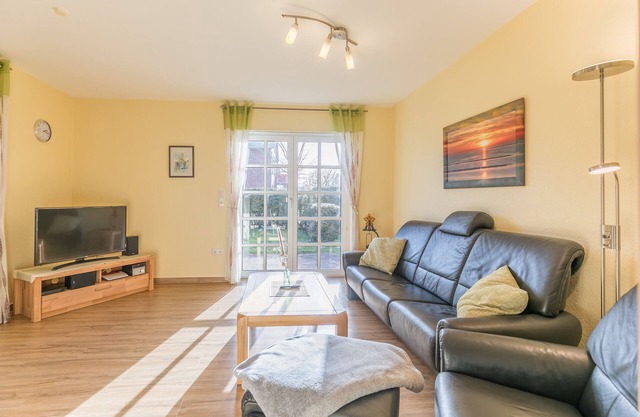 House Pauly. Great semi-detached house for 4 people.
