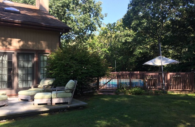 HOUSE ,POOL , NEARBY BEACHES , GOLFING, WINE TASTING , SHOPPING ,FINE DINING,