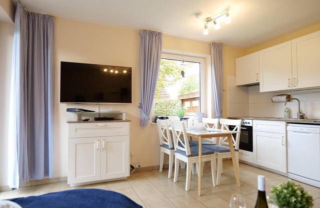 House Resi, vacation resort Haus Achtern Diek, Am Priel 23, 21762 Otterndorf