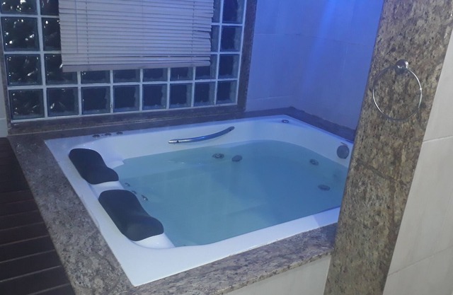House Ribeirinha with whirlpool
