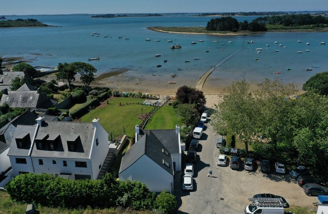 House SEA VIEW PRIVATE beach access