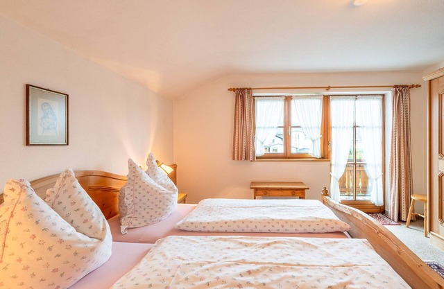 House Starlet, apartment 1