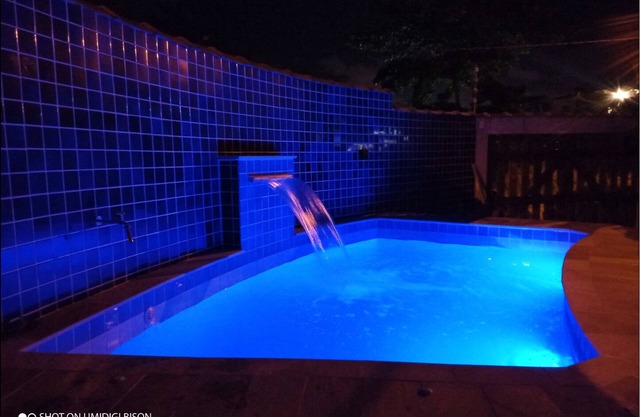 House with pool, bring your pets, experienced hosts, great value for money.