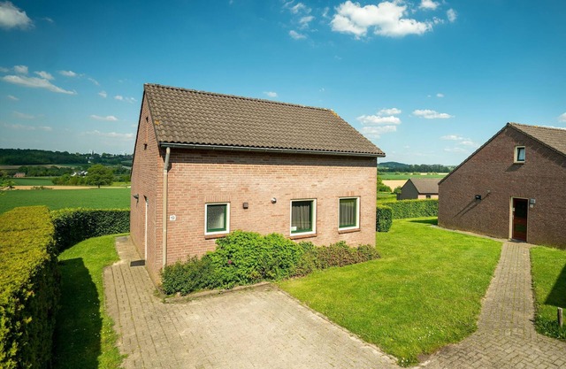 House with dishwasher, 8km from the Drielandenpunt