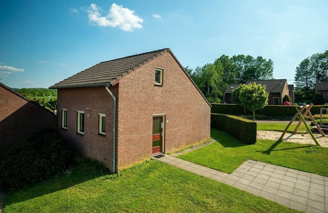 House with dishwasher, 8km from the Drielandenpunt