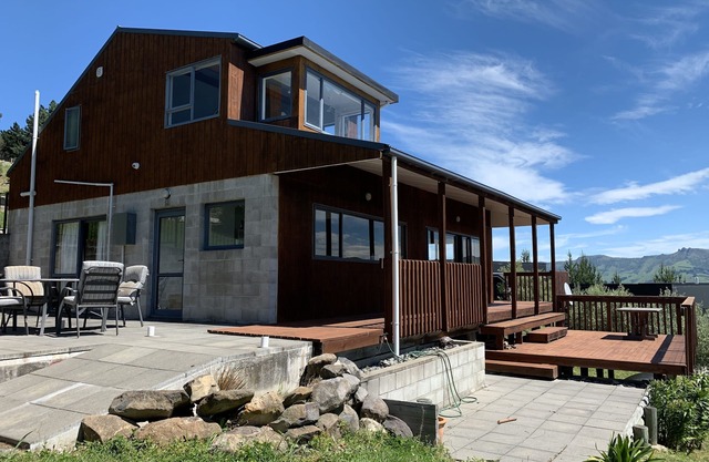 House with fantastic view of harbour near beaches, walks, golf and tennis clubs.