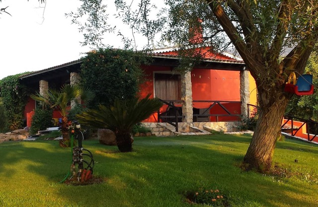 House with garden, perfect for families