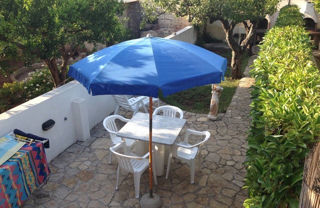 House with lawn in the "Maldives of Salento" area