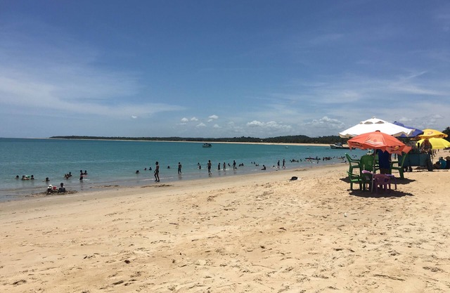House with Pool and large garden, for 28 people, Tamandar beach