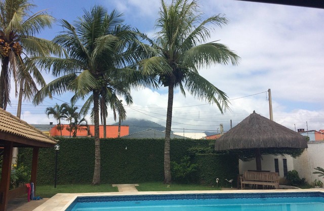 House with pool in Peruibe 30 m from the beach