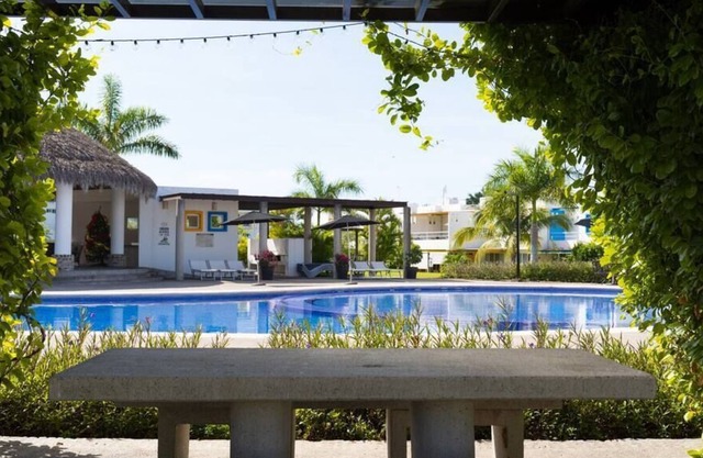 House with Pool at 5 min. from Nuevo Vallarta STB01