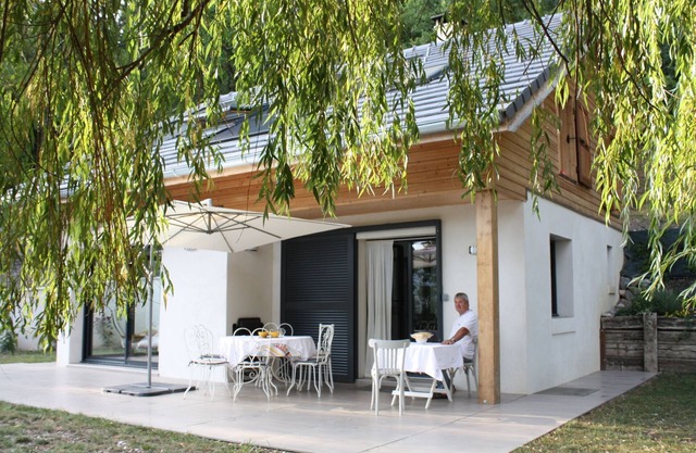 House with terrace and land.