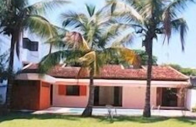 House155 m2, 2qts, beautiful pool, land 600m2 lawn