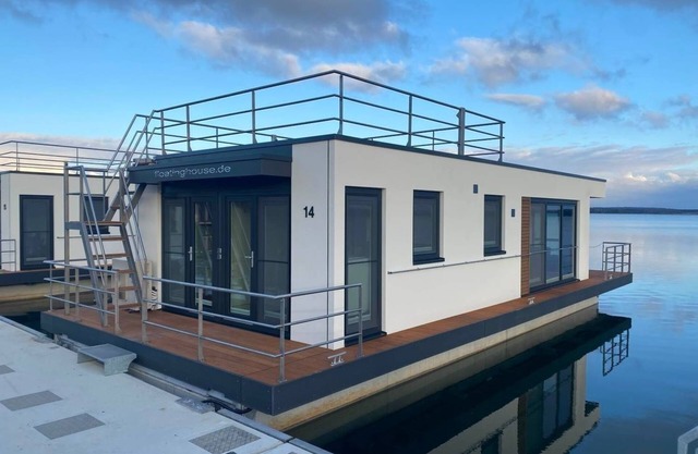 Houseboat for 4 guests with 45m² in Vetschau/Spreewald (248158)