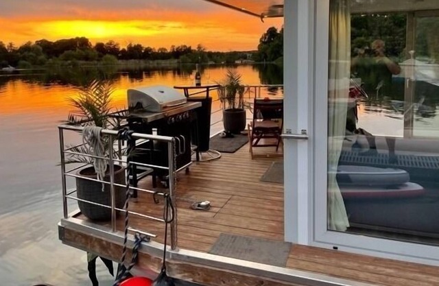Houseboat for 4 guests with 50m² in Berlin (161596)