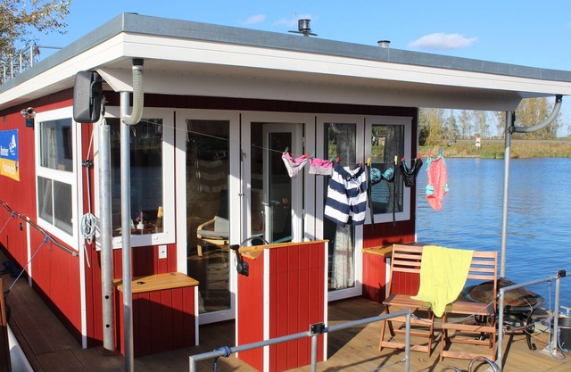 Houseboat - moored in Anklam 2