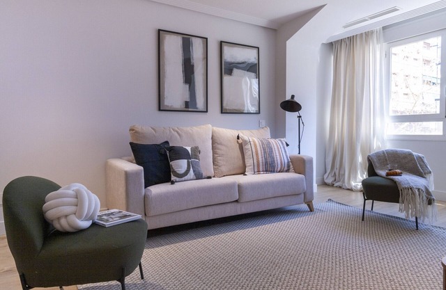 Housing Castellana X X I I I by Sharing Co
