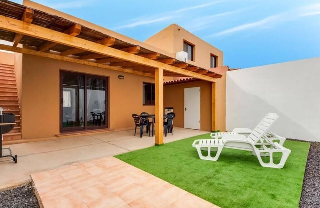 Housing in urb. Private in a quiet area, all the comforts.