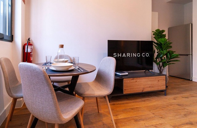 Housing Simancas I V by Sharing Co
