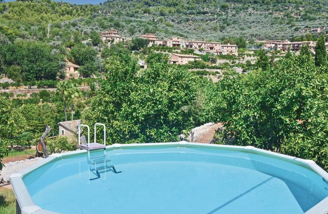 How about a vacation in the countryside in Mallorca?