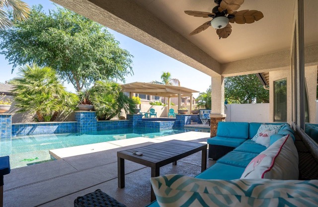 HTD Pool~Fire Pit~Games~Dog Friendly~Ping Pong