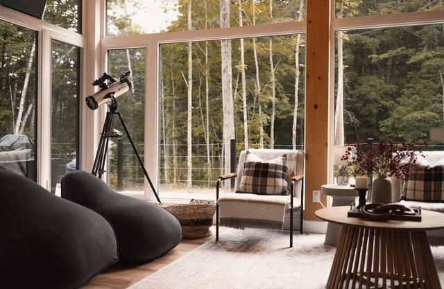 Hubble Tremblant · Starry Tremblant l Design View Spa Lake Beach
