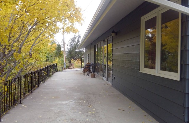 Huge Private Home on Rock Creek at the start of the Beartooth Scenic Highway