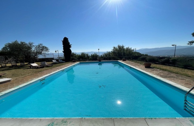 Huge villa with exclusive lap pool, grounds + gardens. Wifi. Sleeps 8