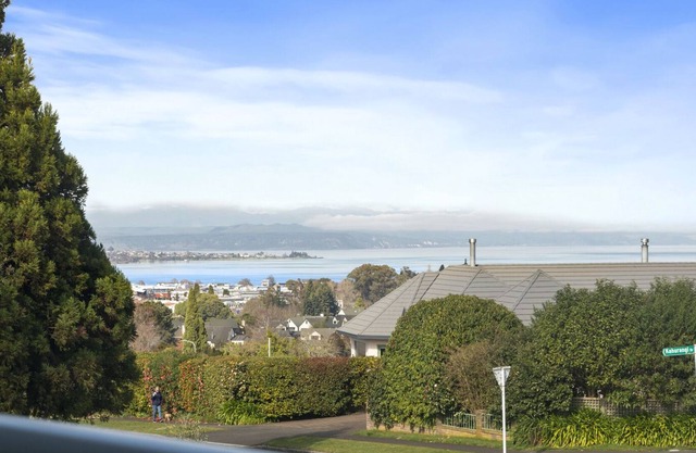 Huka Heights - Taupo Holiday Home