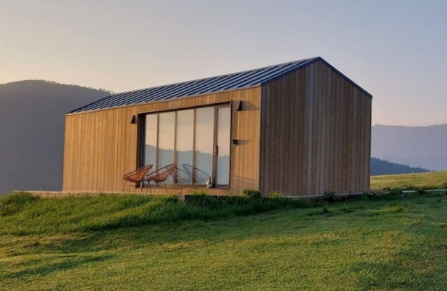 HUMA CABINS 1