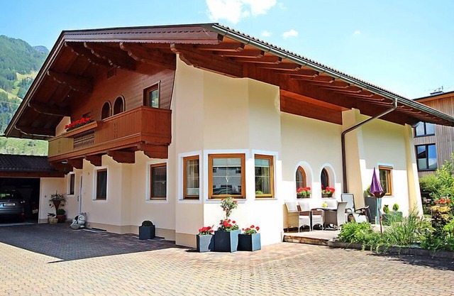 Hundsbichler by Interhome