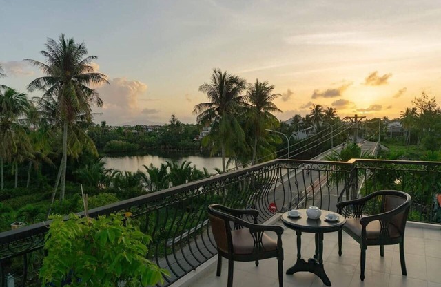 hung hoang villa hoi an
