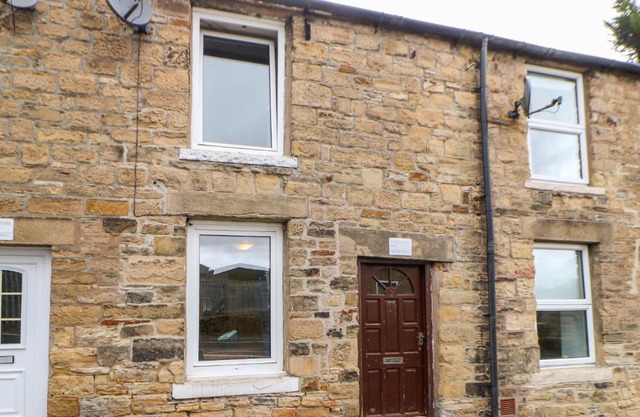 Hunter Cottage