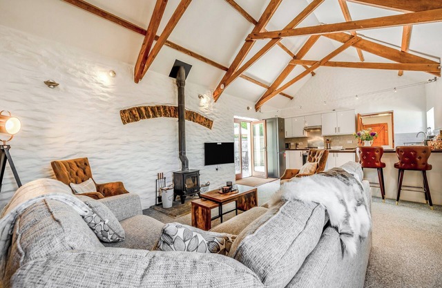 Hunters Lodge - UK41503