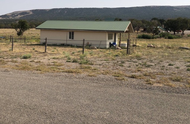 Hunting Cabin Public Land Unit 70, Dry Creek Basin